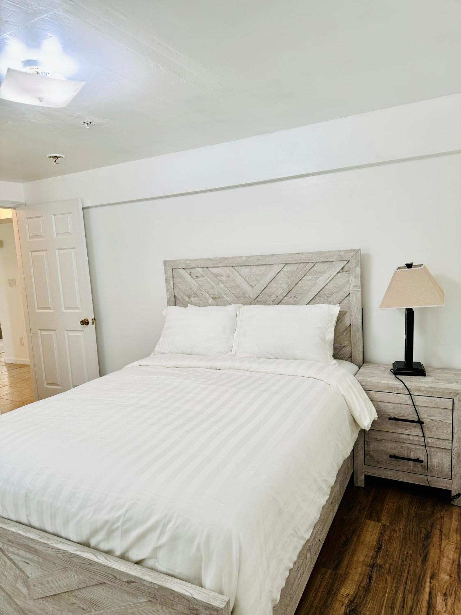 Cozy Evergreen Apartment By Newark Airport ภายนอก รูปภาพ